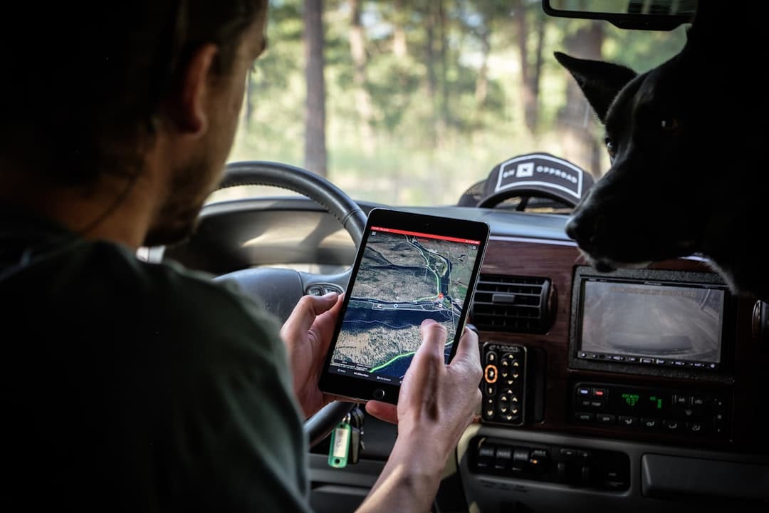 découvrez les dernières innovations en matière de gps, des dispositifs de navigation aux applications mobiles, pour vous guider avec précision où que vous soyez. améliorez vos trajets et profitez d'une expérience de navigation intuitive et sécurisée.