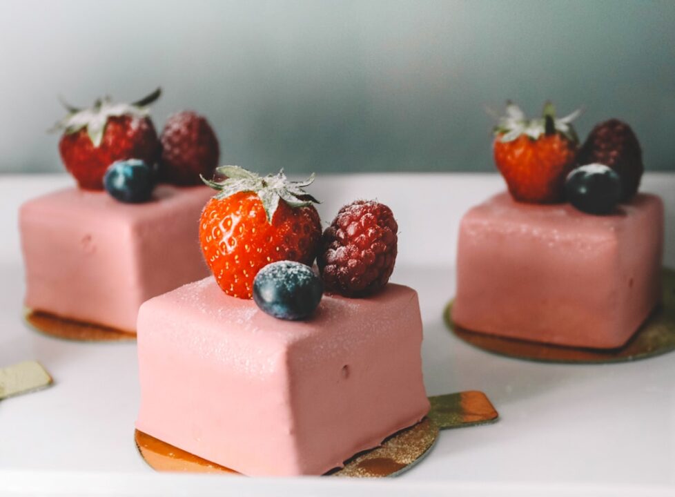 découvrez notre dream cake, un gâteau onirique alliant textures légères et saveurs irrésistibles. parfait pour toutes les occasions, ce délice sucré saura ravir vos papilles et sublimer vos moments gourmands.