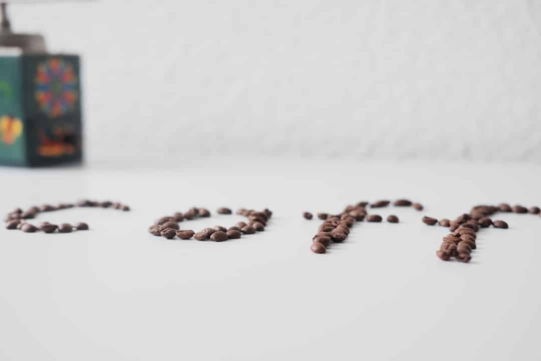 découvrez notre moulin à café pour une mouture parfaite de vos grains. préparez un café frais et savoureux en quelques instants grâce à notre appareil performant et facile à utiliser.